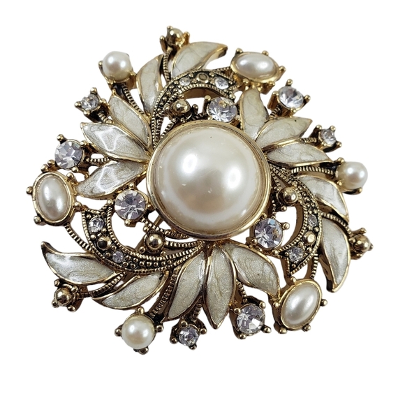 Vintage Monet Brooch Faux Pearls Cream Enamel Rhinestones Burst  A0242 -Q6 - Picture 12 of 12